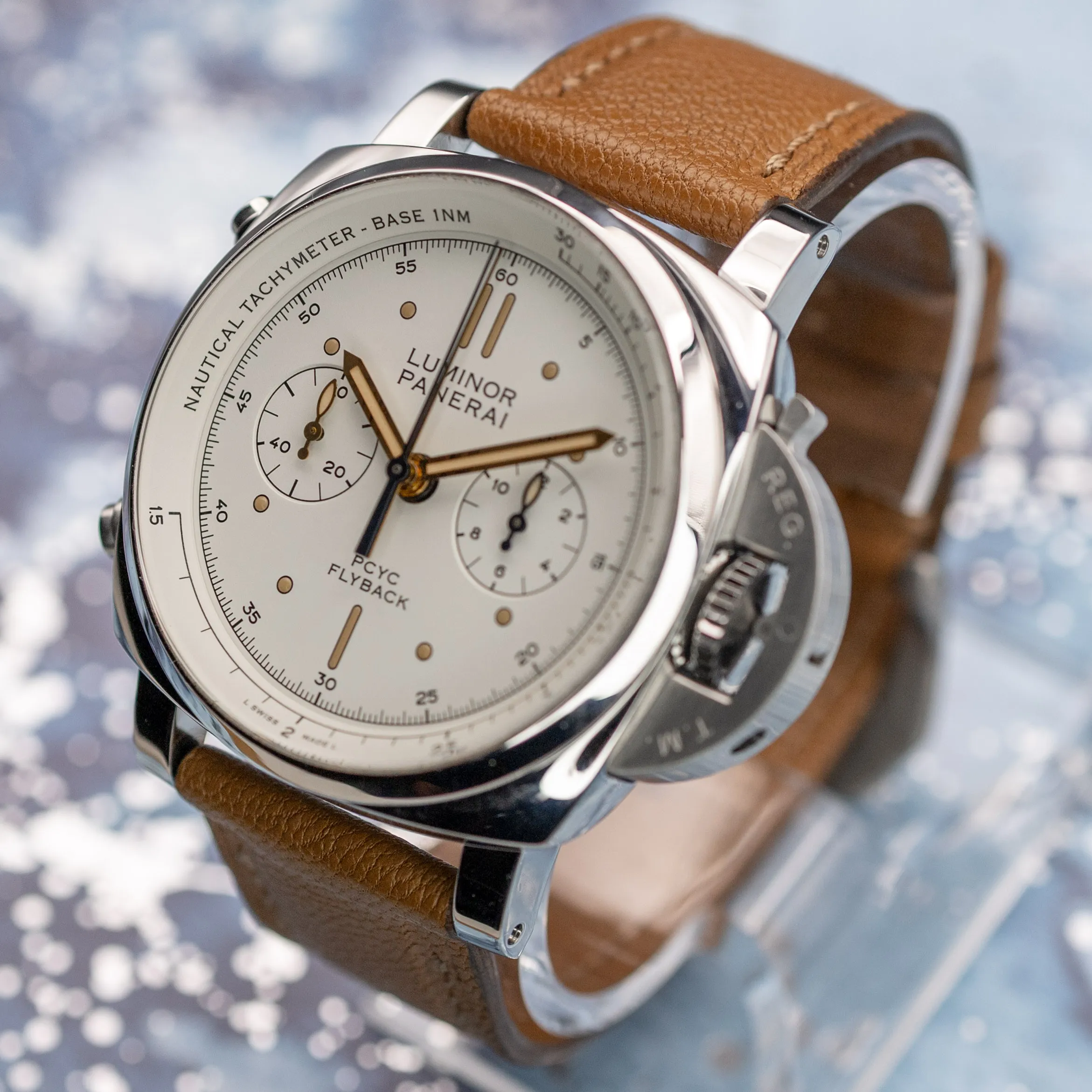 Panerai PAM00654 ivory dial in natural light showing the warm goldish tan tone