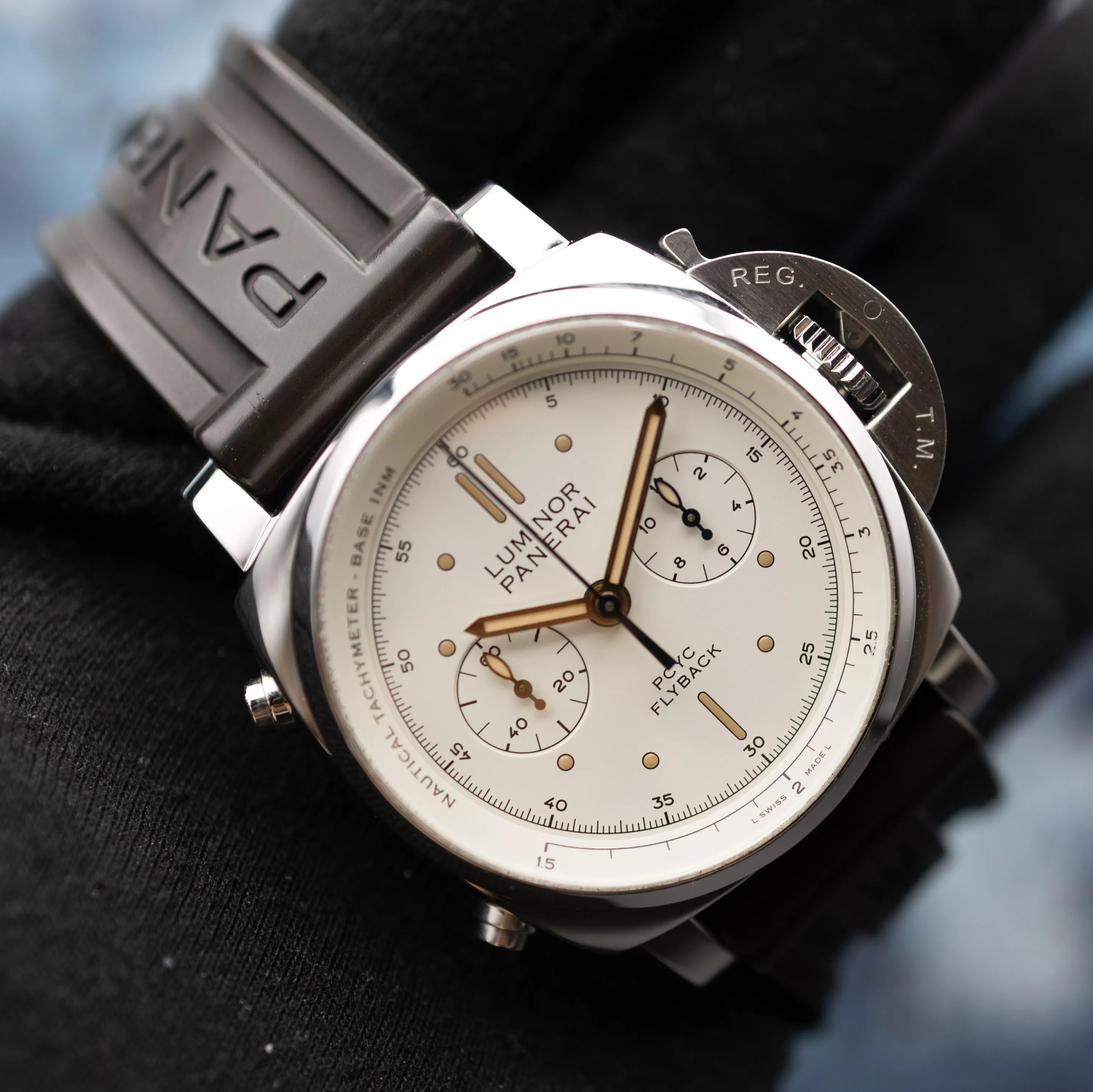 Panerai PAM00654 wrist shot on a 7.25 inch wrist
