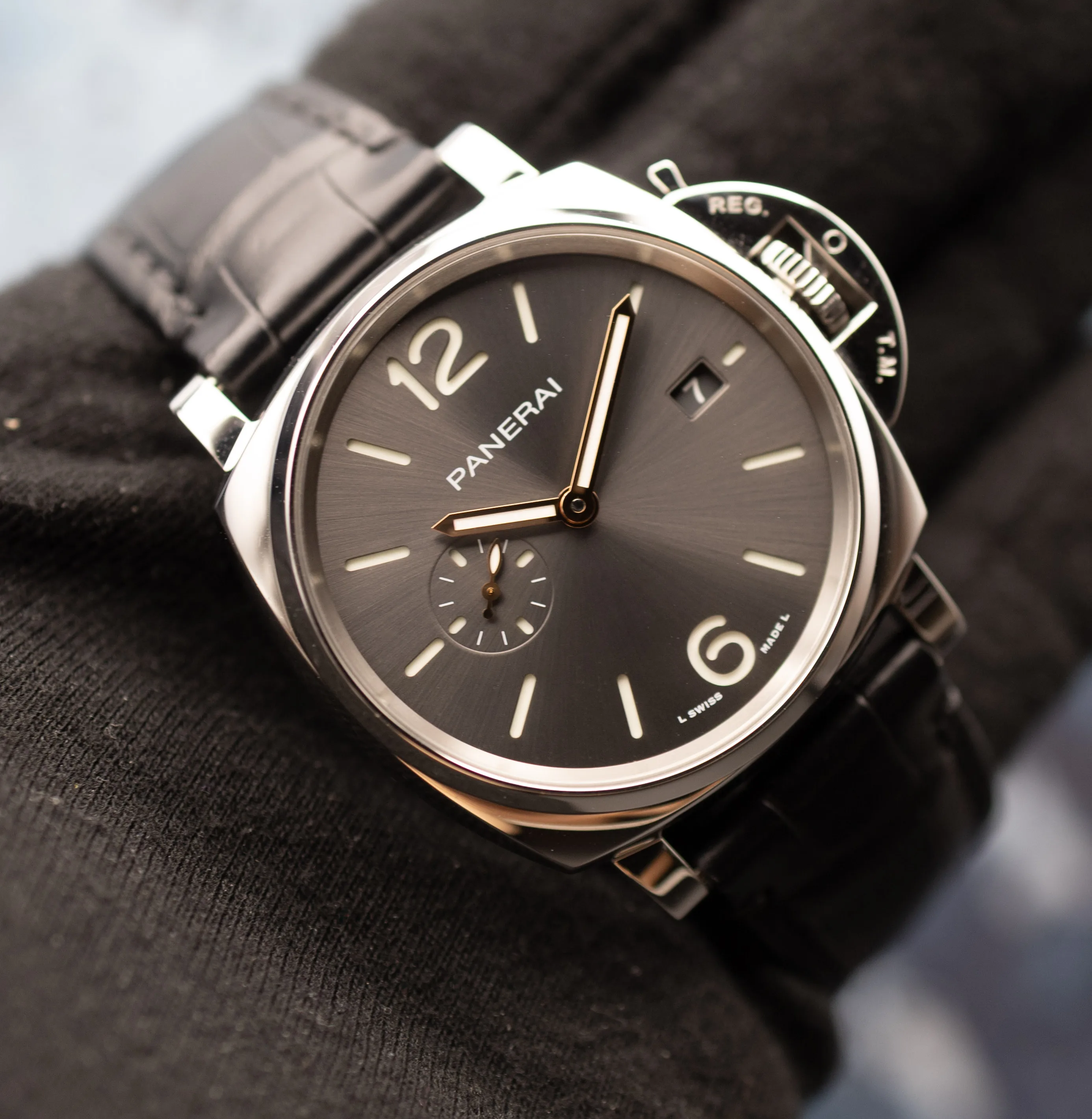 Panerai Luminor Due 42