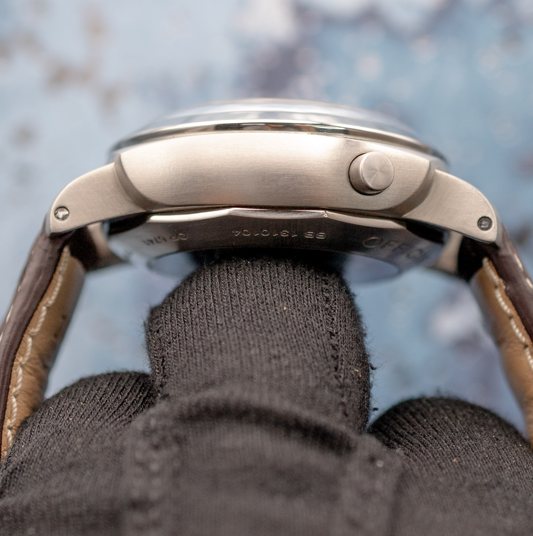 Panerai PAM 311 titanium clasp and strap detail