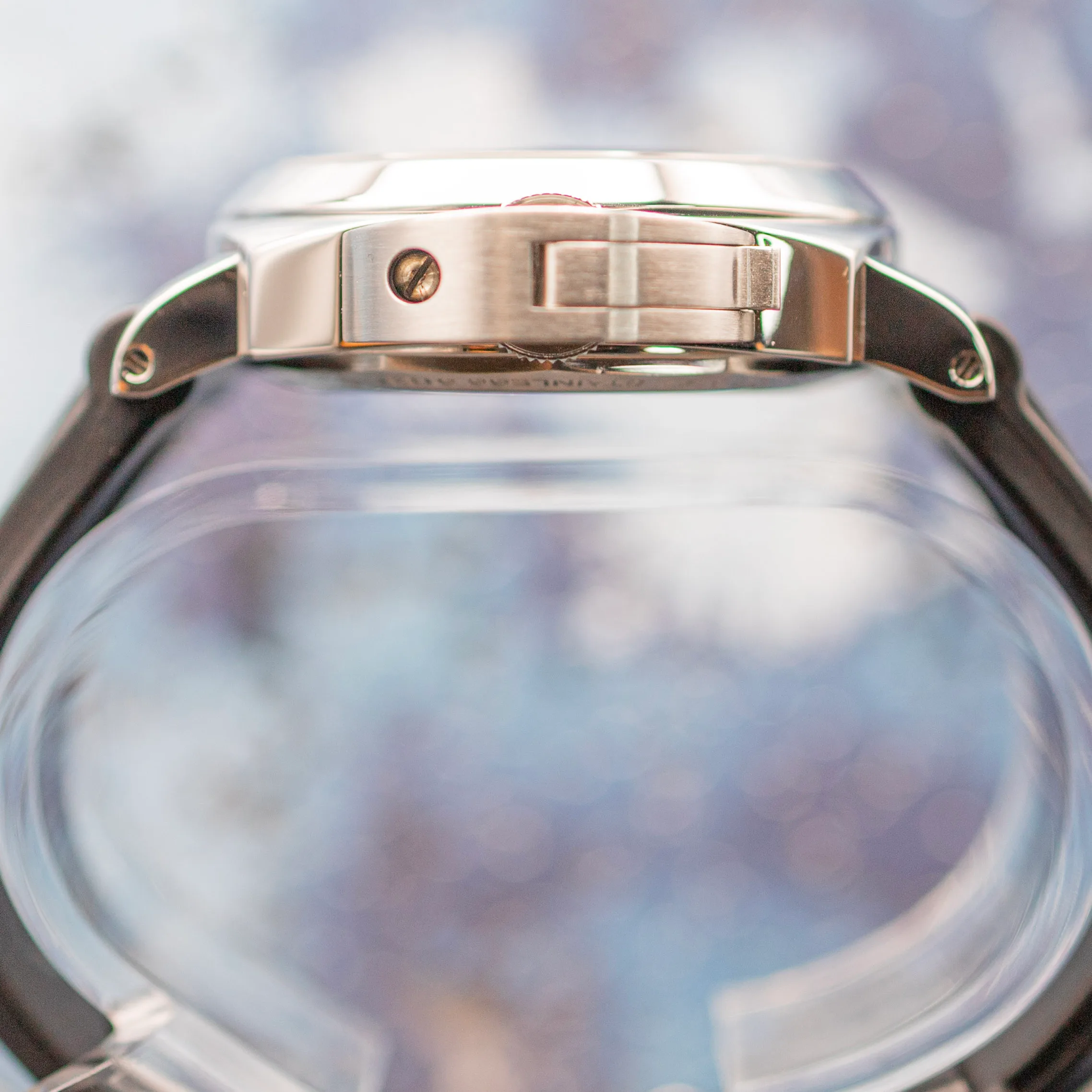 Panerai PAM00112 wrist shot showing black dial legibility