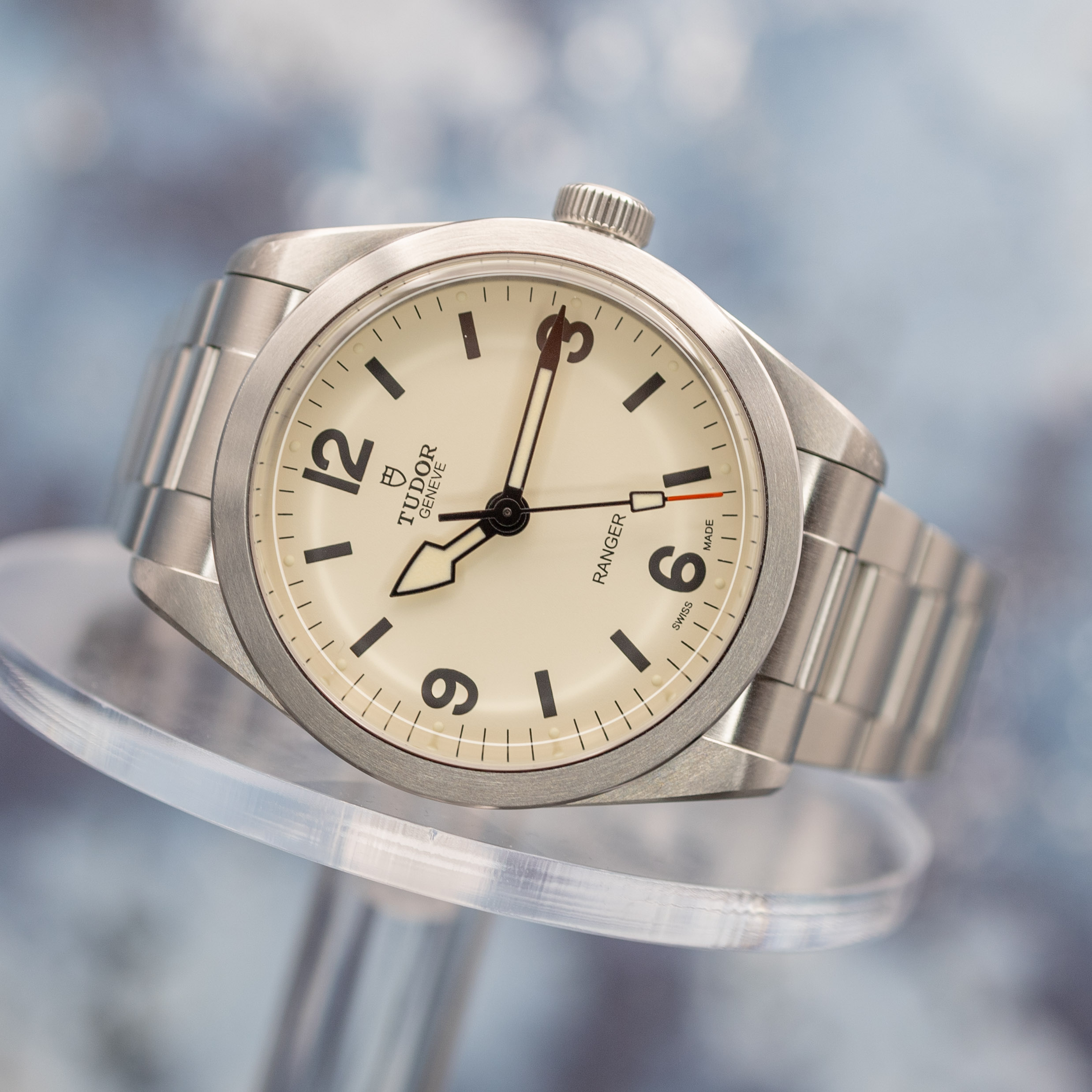 Tudor Ranger 39mm Dune beige dial macro on display stand