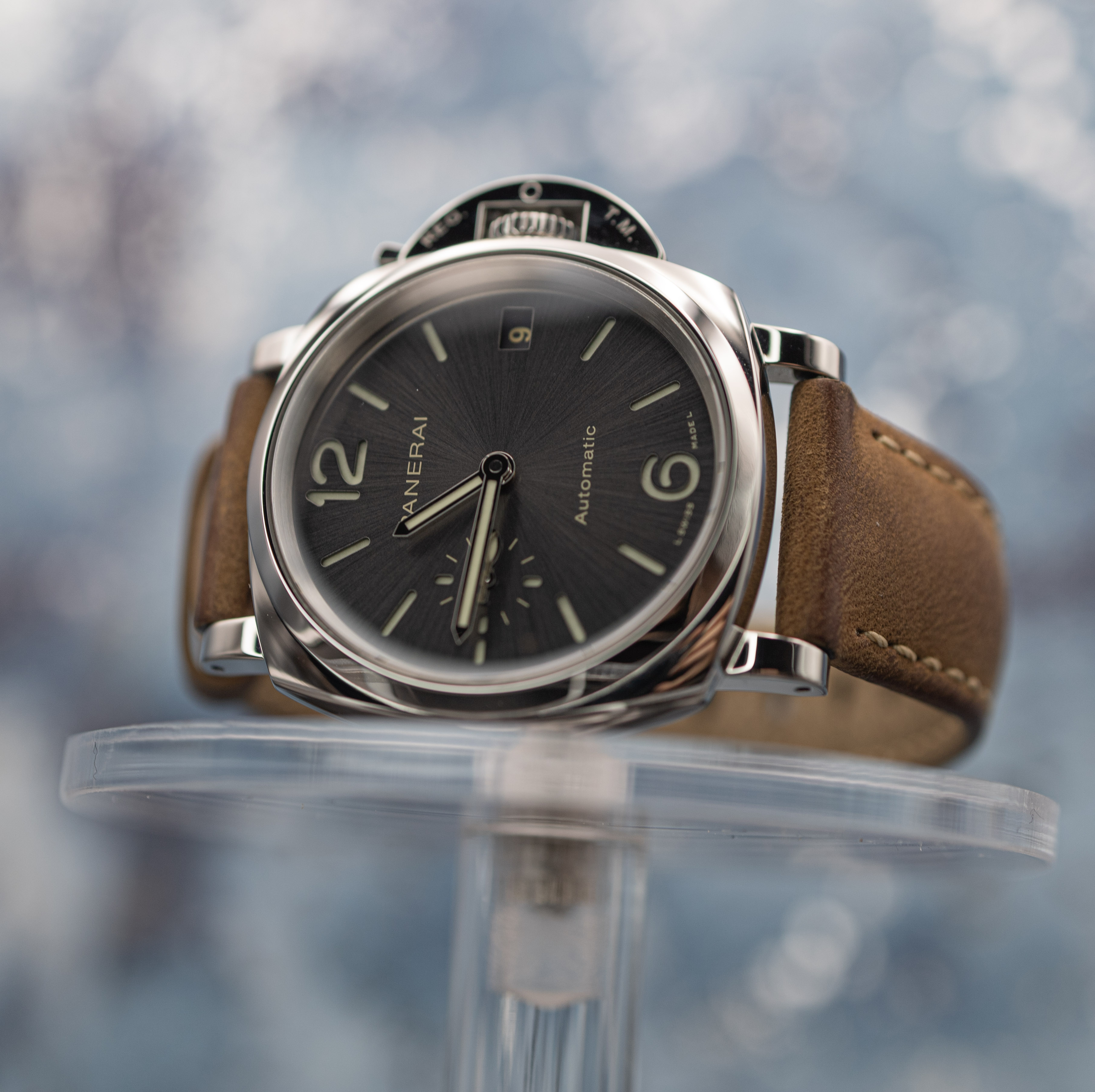 Panerai Luminor Due Anthracite 38mm - Image 9