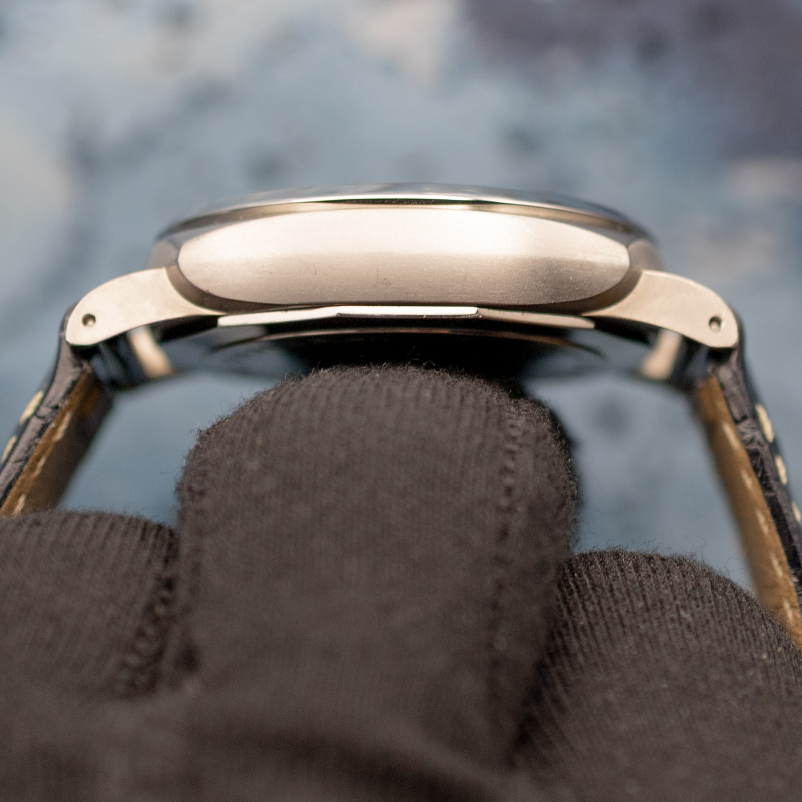 Panerai Luminor Due Piccolo Titanium Blue Dial - Image 6