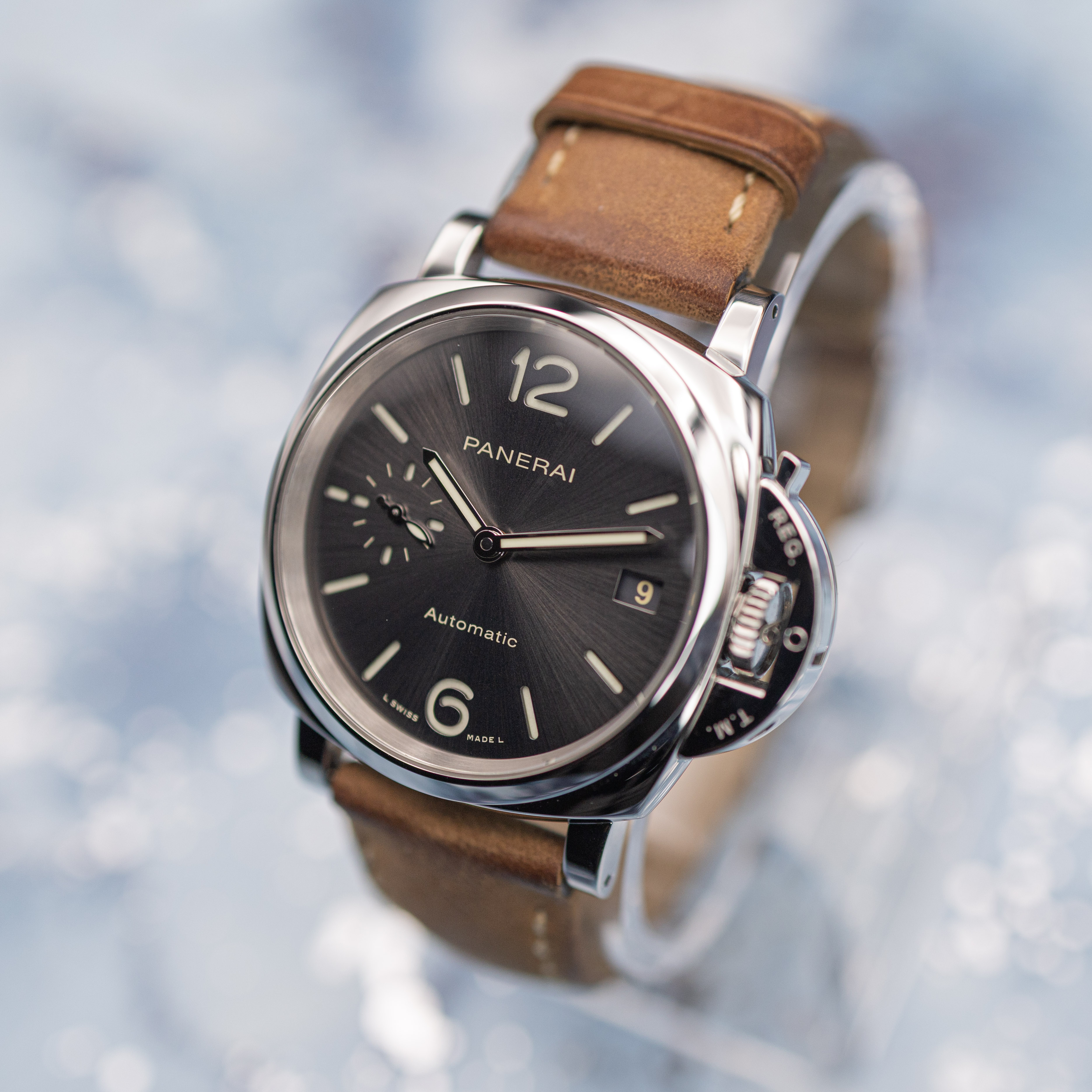 Panerai Luminor Due Anthracite 38mm - Image 3