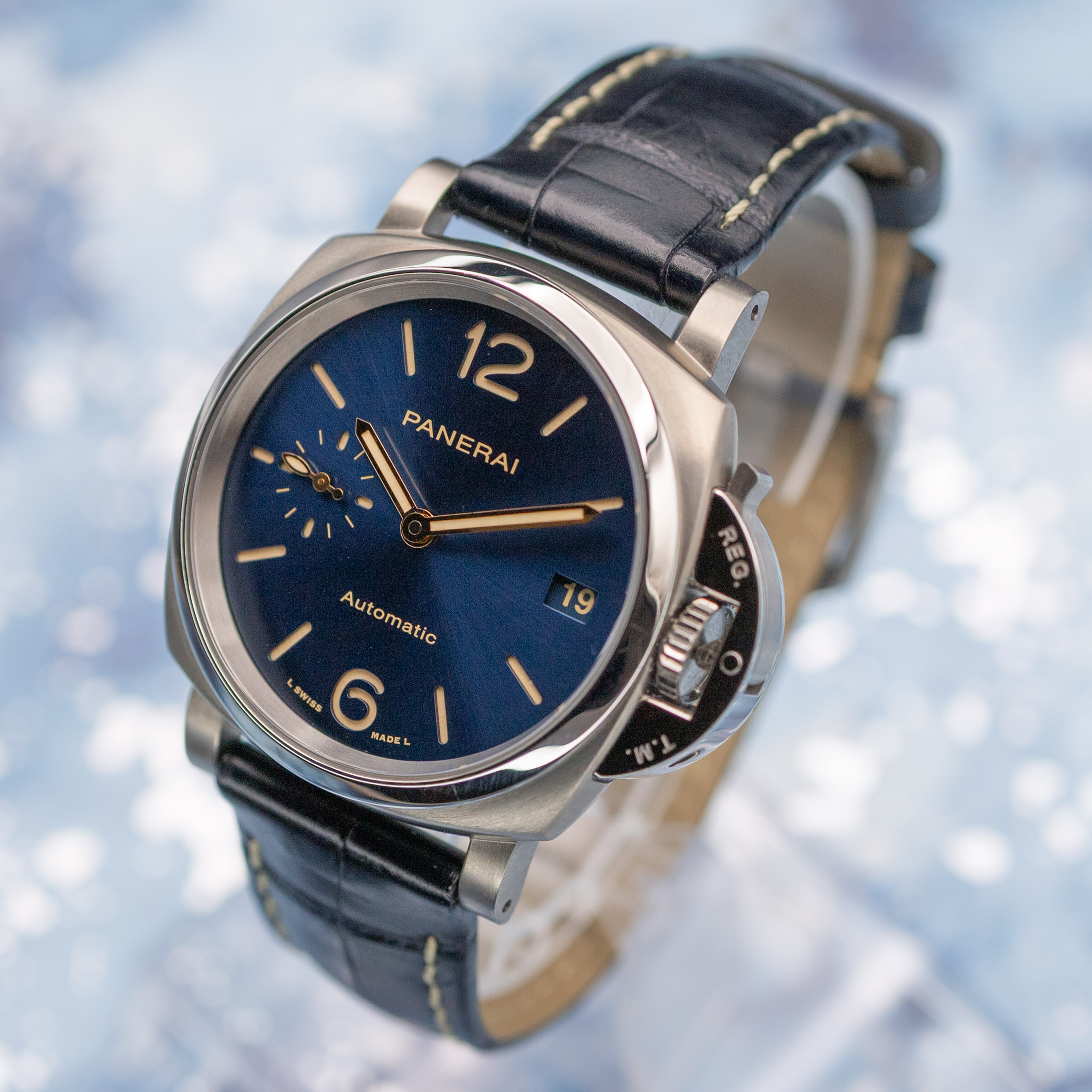 Panerai Luminor Due Piccolo Titanium Blue Dial - Image 3