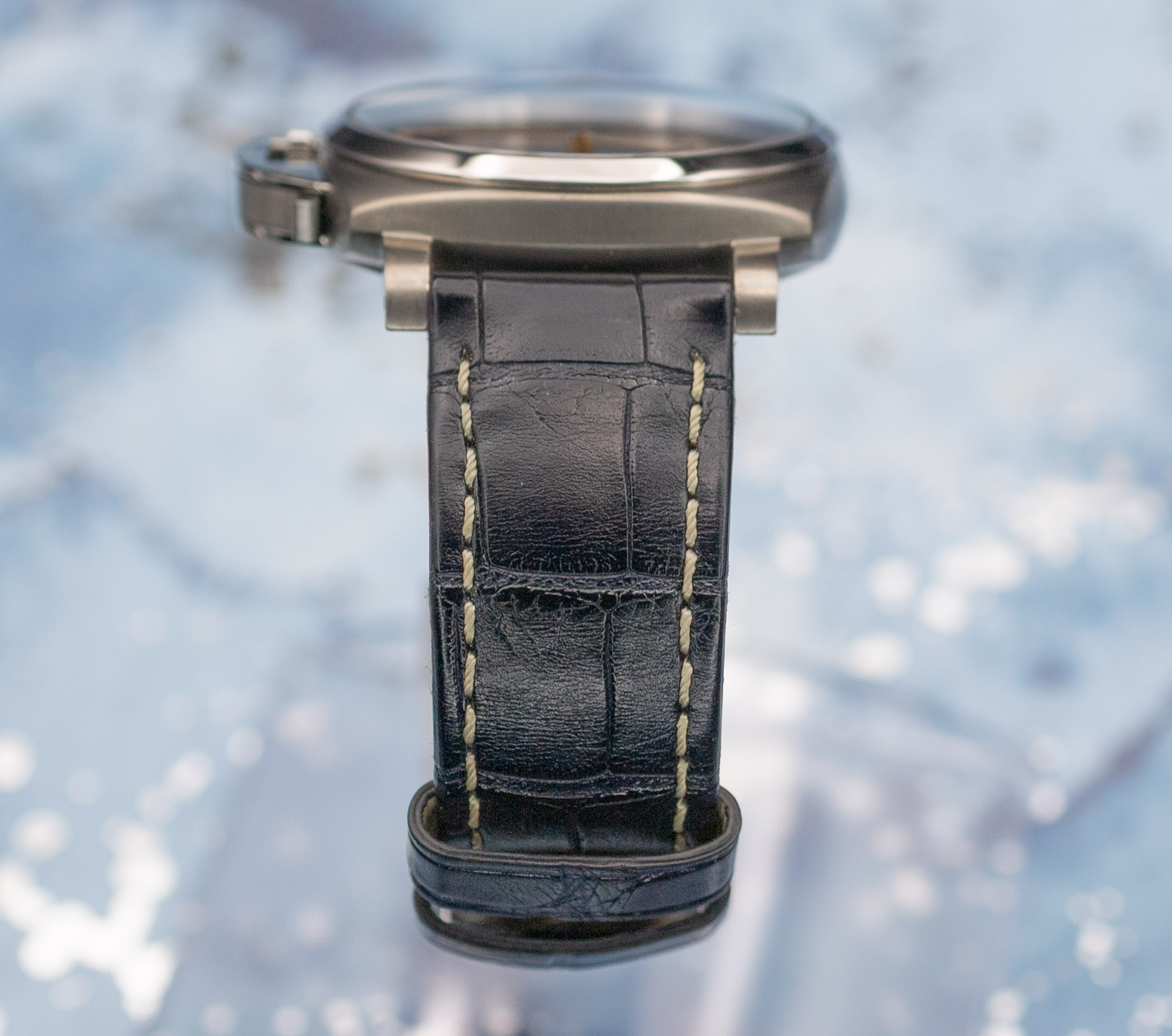 Panerai Luminor Due Piccolo Titanium Blue Dial - Image 7