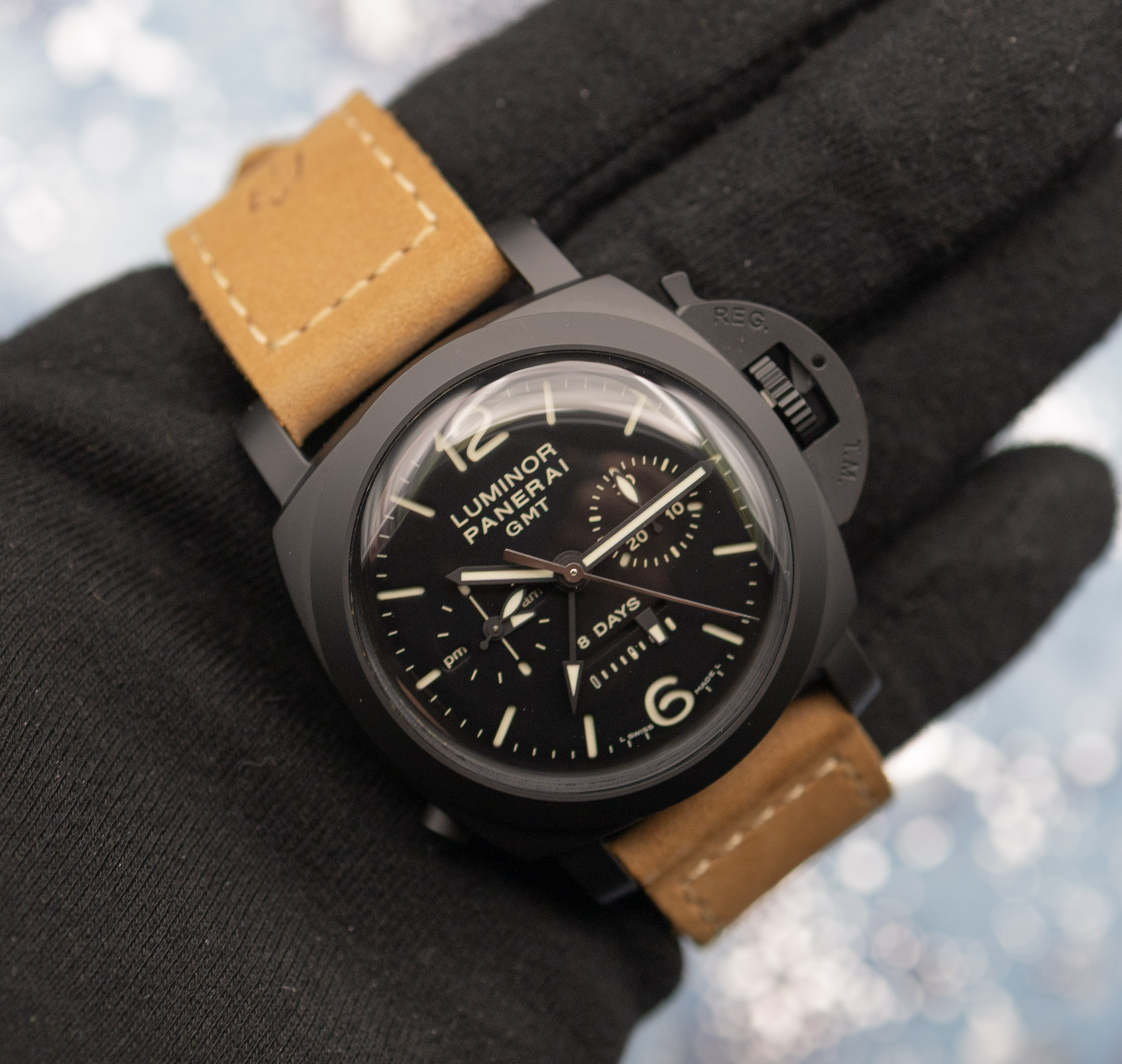 Panerai Luminor 8 Day Chrono Monopulsante GMT Ceramica - Image 4
